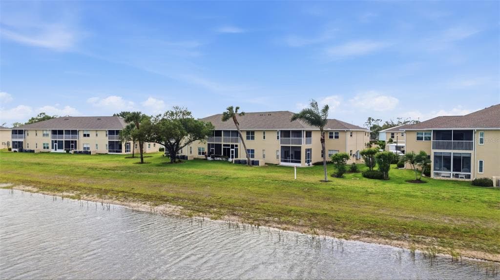 5800 SABAL TRACE DRIVE # 401, NORTH PORT, FL 34287