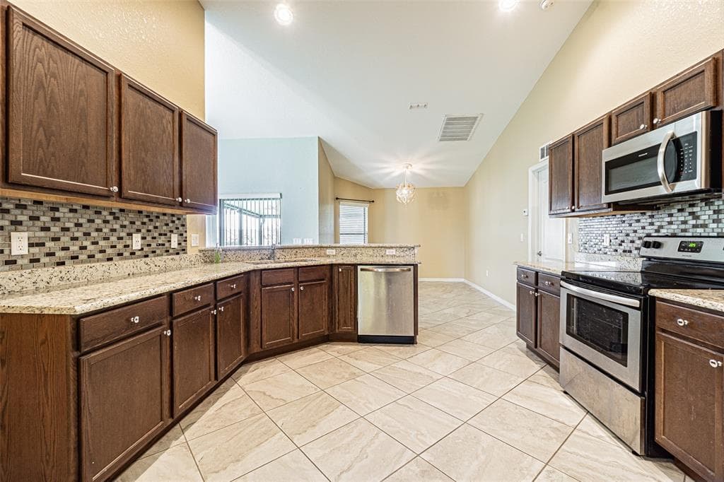 1311 EVERGREEN PARK CIRCLE, LAKELAND, FL 33813 — zdjęcie 4