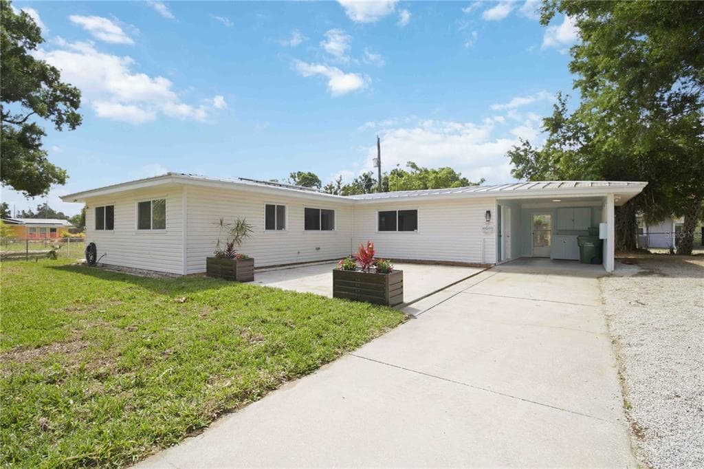 2816 MICHIGAN STREET, SARASOTA, FL 34237