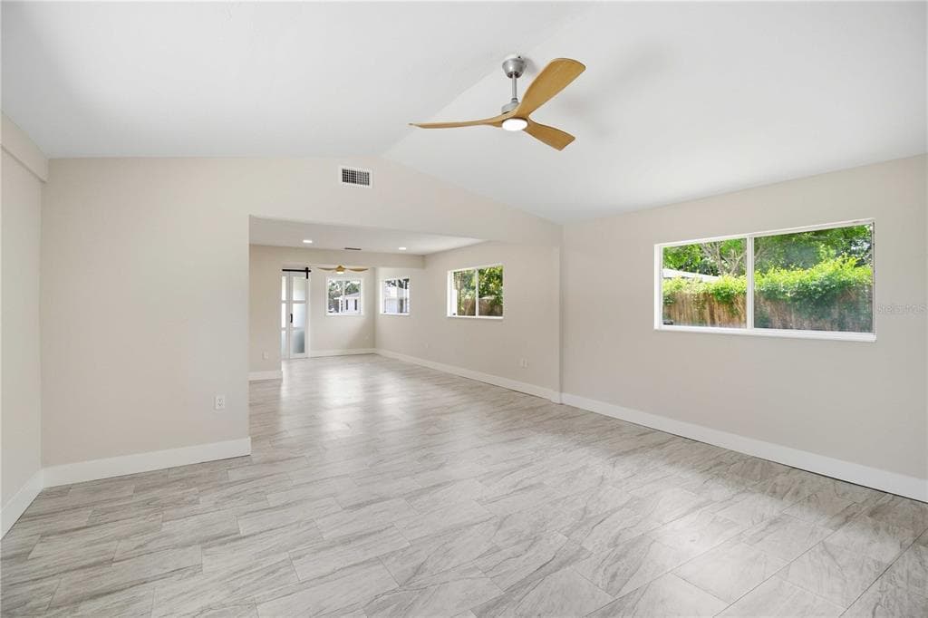 2816 MICHIGAN STREET, SARASOTA, FL 34237 — zdjęcie 4