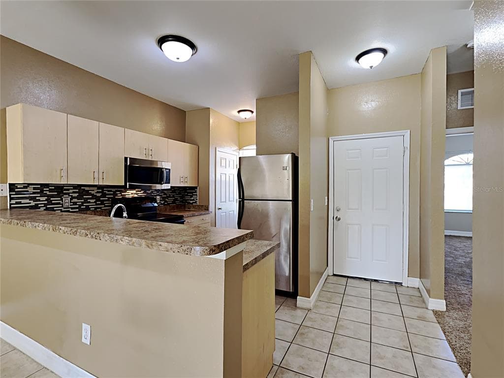176 OCEAN BLUFF DRIVE, POINCIANA, FL 34759 — zdjęcie 4