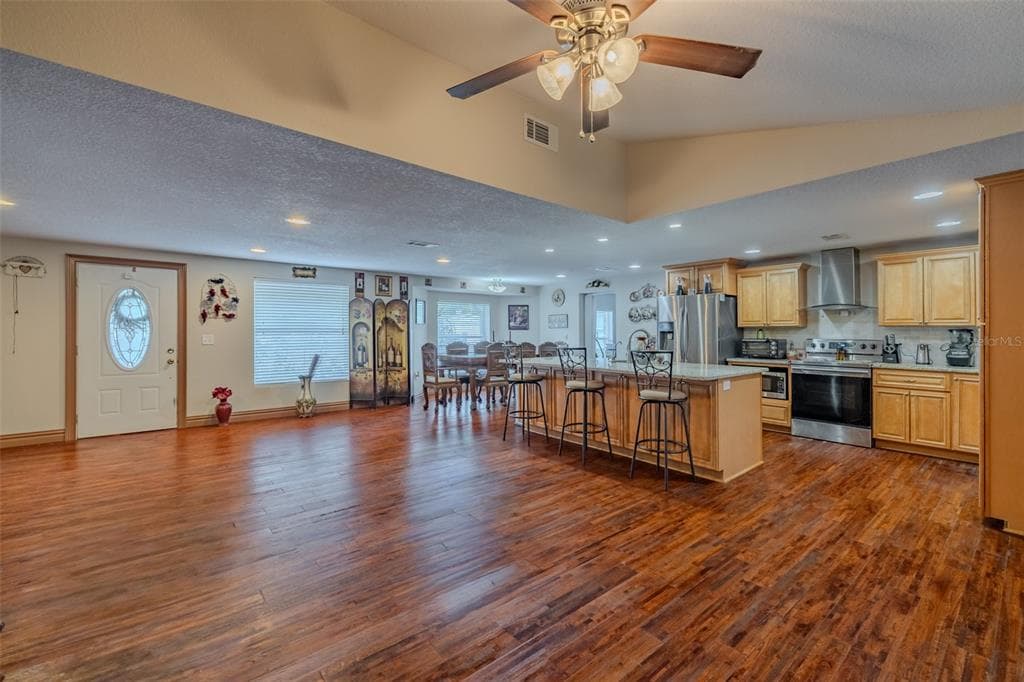 18853 TRACER DRIVE, LUTZ, FL 33549 — zdjęcie 4