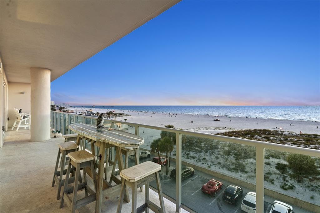15 AVALON STREET # 502, CLEARWATER BEACH, FL 33767 — zdjęcie 2