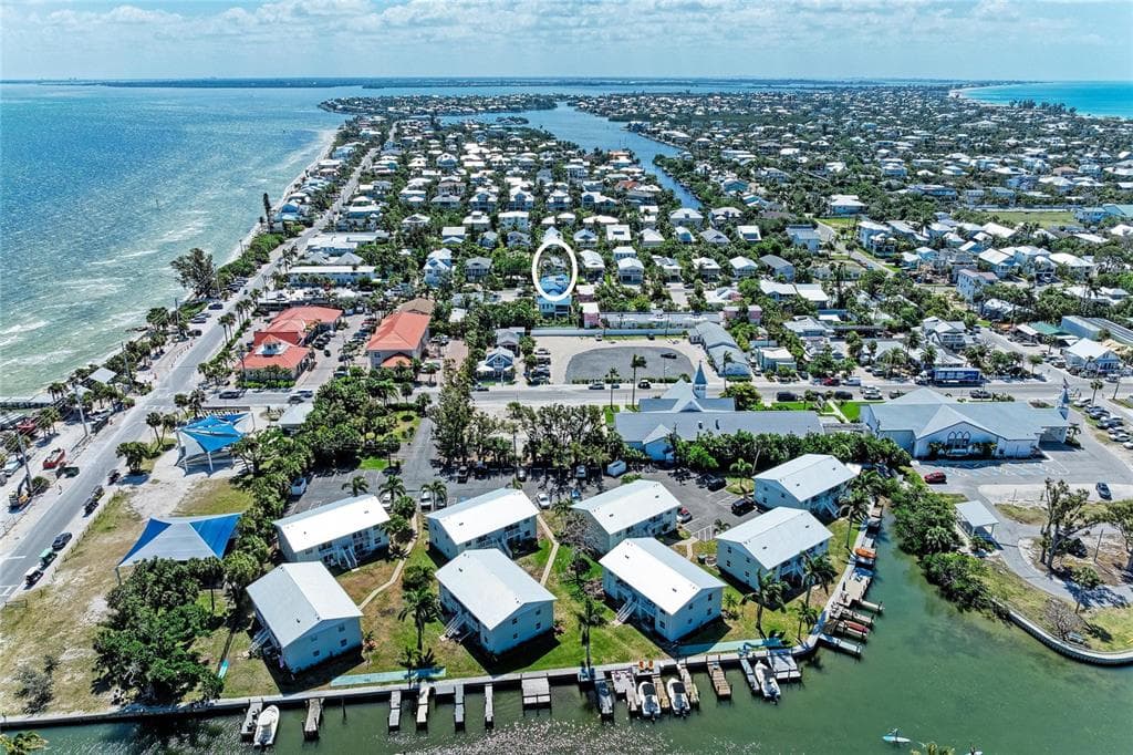 517 SPRING AVENUE, ANNA MARIA, FL 34216 — zdjęcie 3