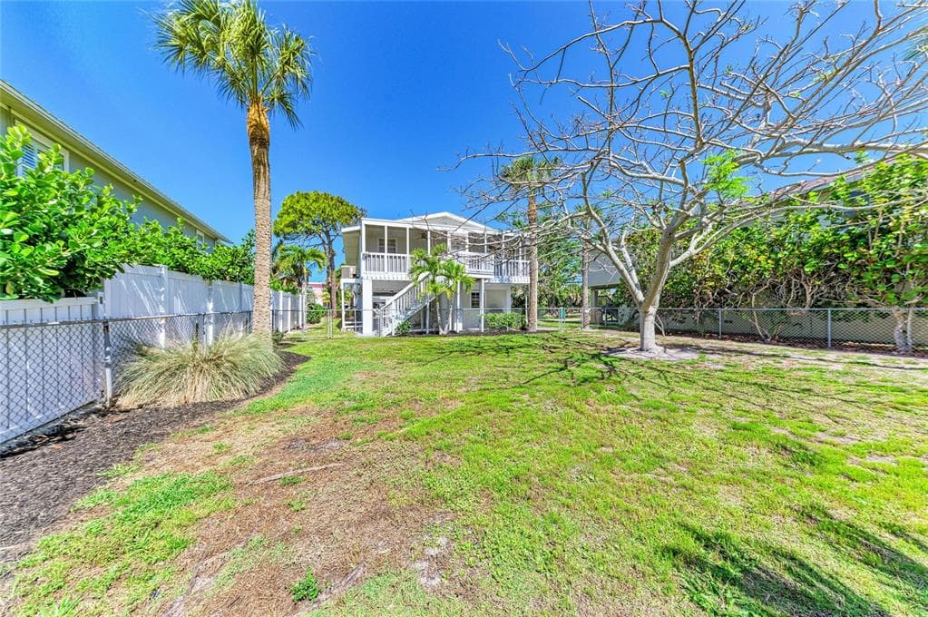517 SPRING AVENUE, ANNA MARIA, FL 34216 — zdjęcie 4