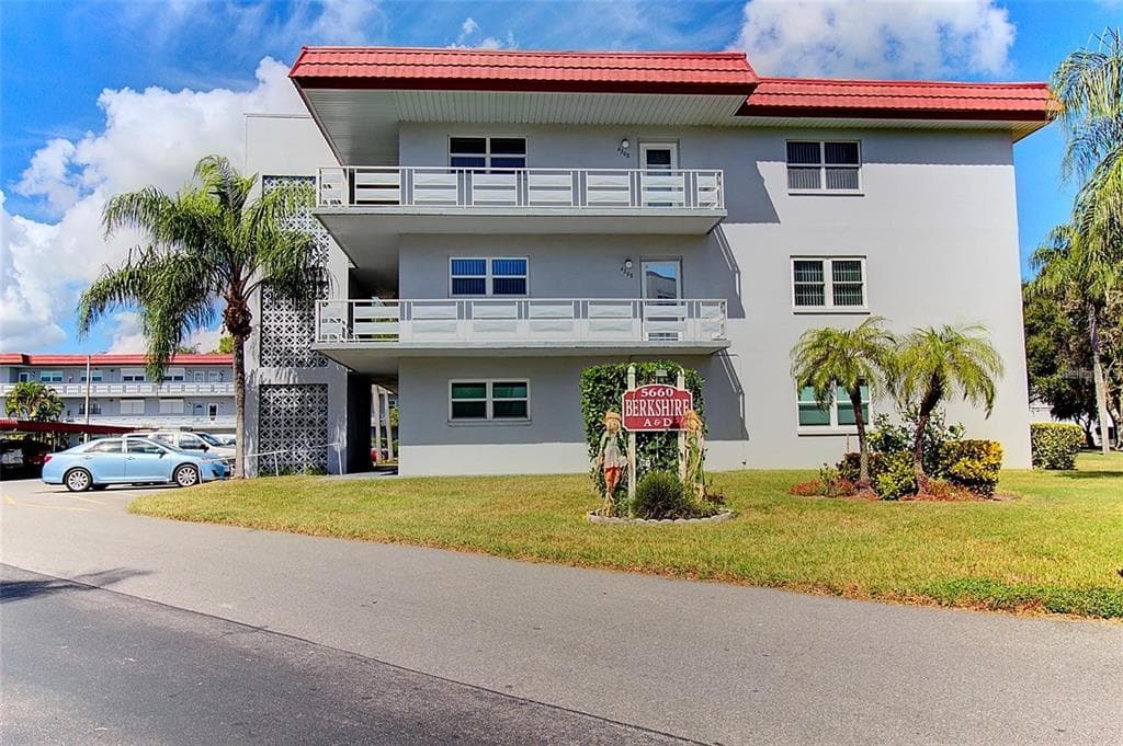 5660 80TH STREET N # B107, ST PETERSBURG, FL 33709