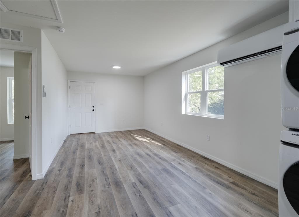 767 1/2 19TH AVENUE S, ST PETERSBURG, FL 33705 — zdjęcie 4