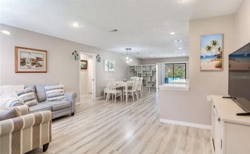 5875 BAY PINES LAKES BOULEVARD, ST PETERSBURG, FL 33708 — zdjęcie 3
