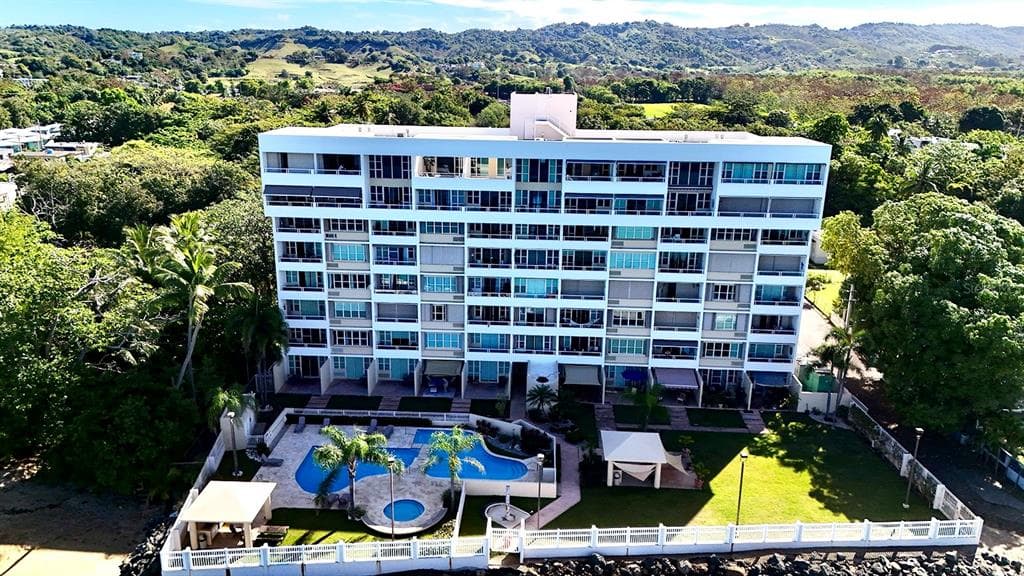429 C. PORTO VECCHIO # 401, RINCON, PR 00677 — zdjęcie 2