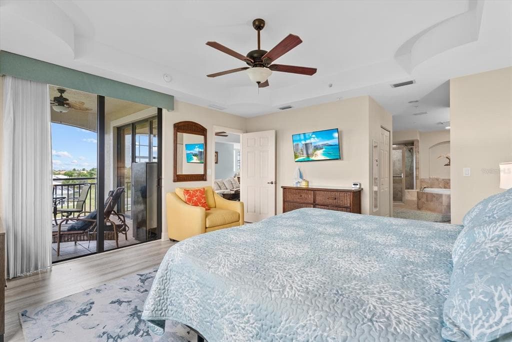 1349 AQUI ESTA DRIVE # 136, PUNTA GORDA, FL 33950 — zdjęcie 4