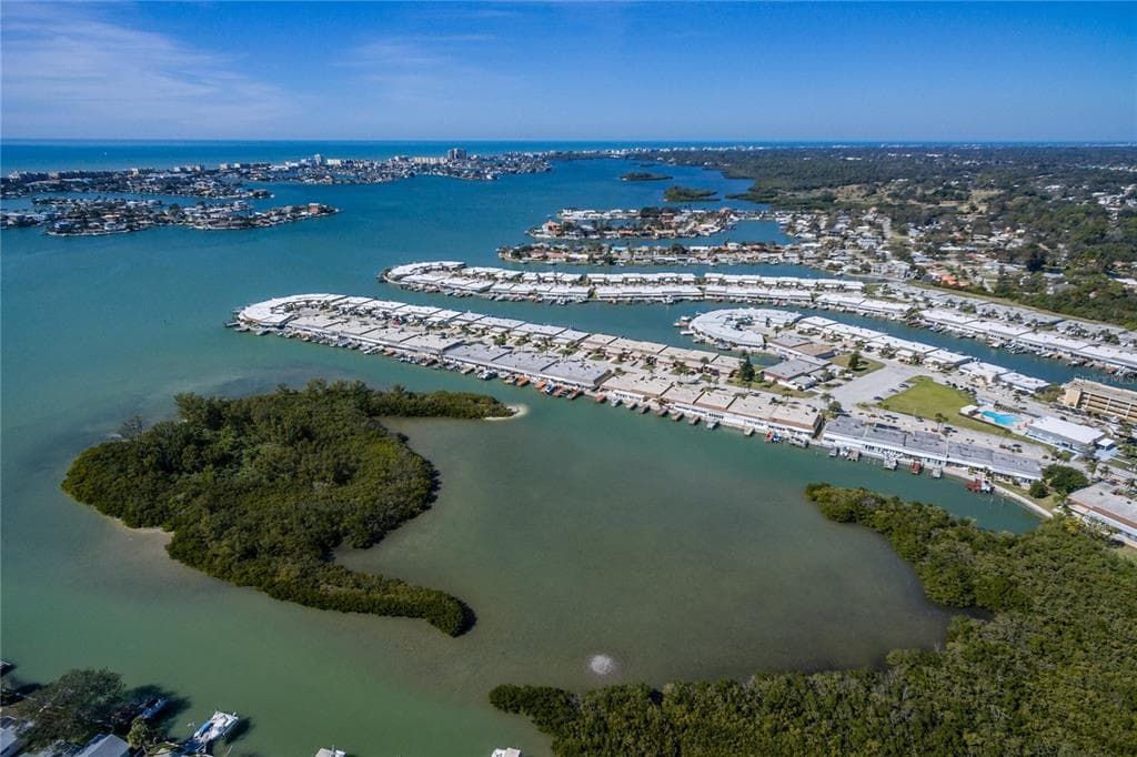 1 S BOCA CIEGA POINT BOULEVARD # 204, ST PETERSBURG, FL 33708 — zdjęcie 2