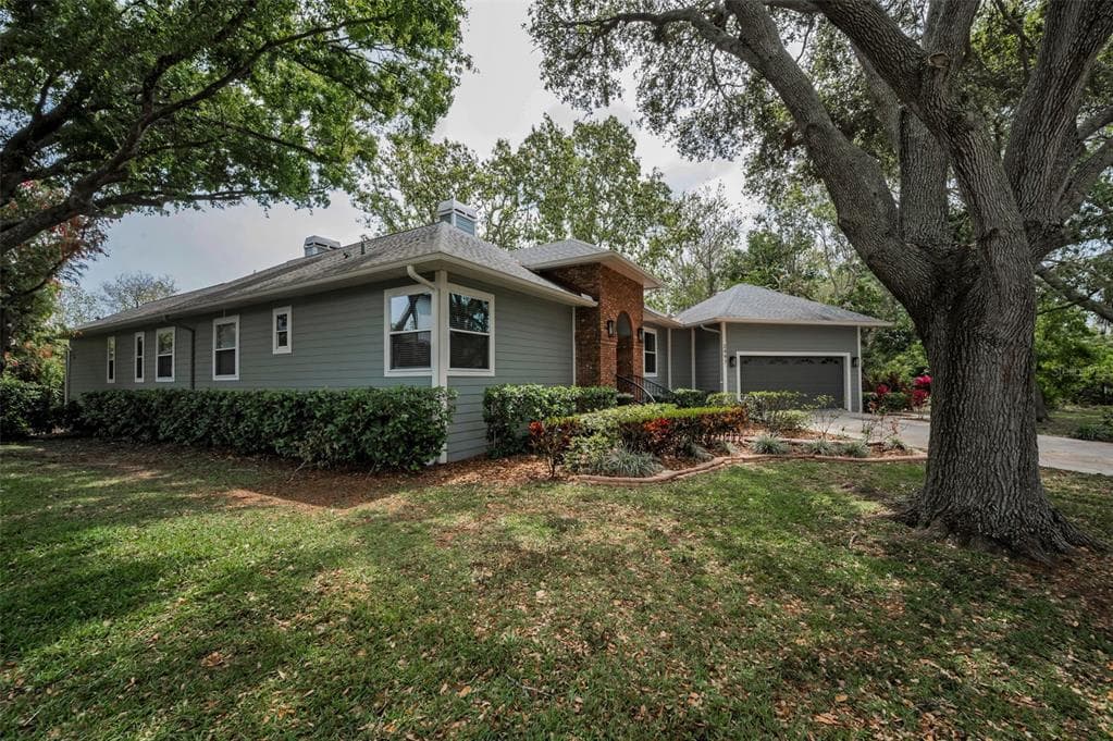 2997 EAGLE ESTATES CIRCLE E, CLEARWATER, FL 33761 — zdjęcie 4