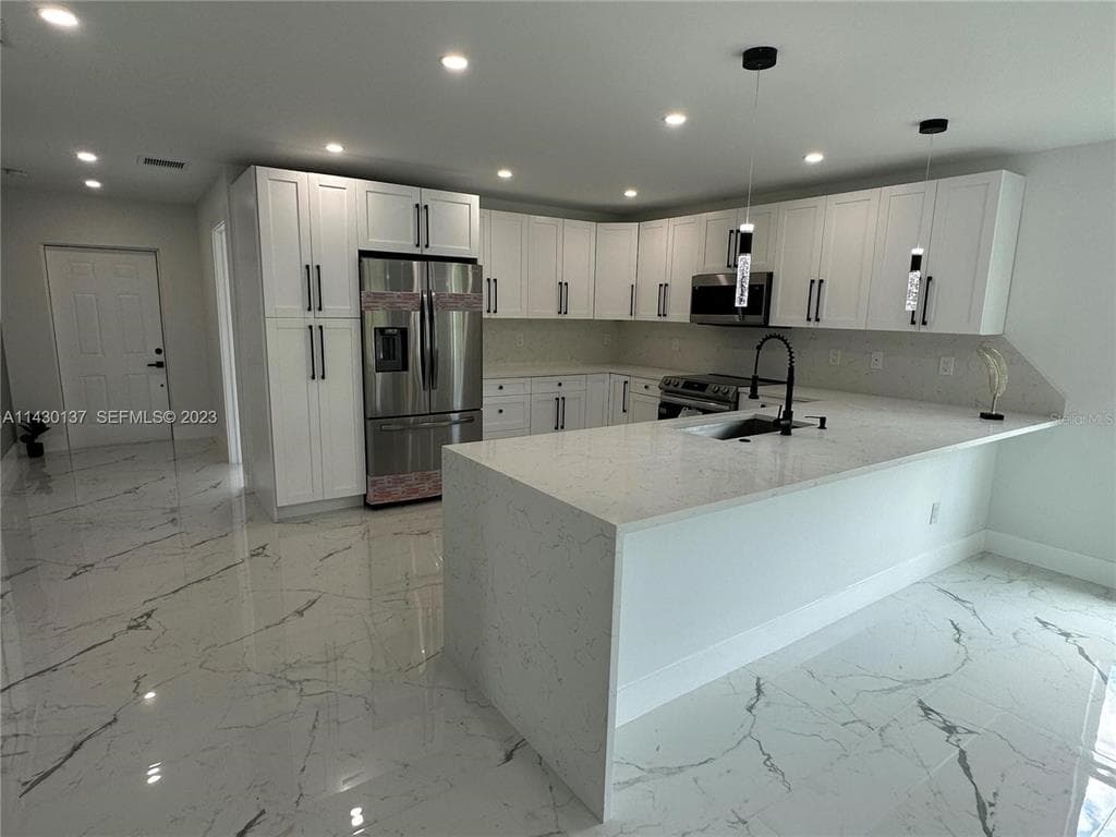 1125 MILWAUKEE BOULEVARD, LEHIGH ACRES, FL 33974 — zdjęcie 5