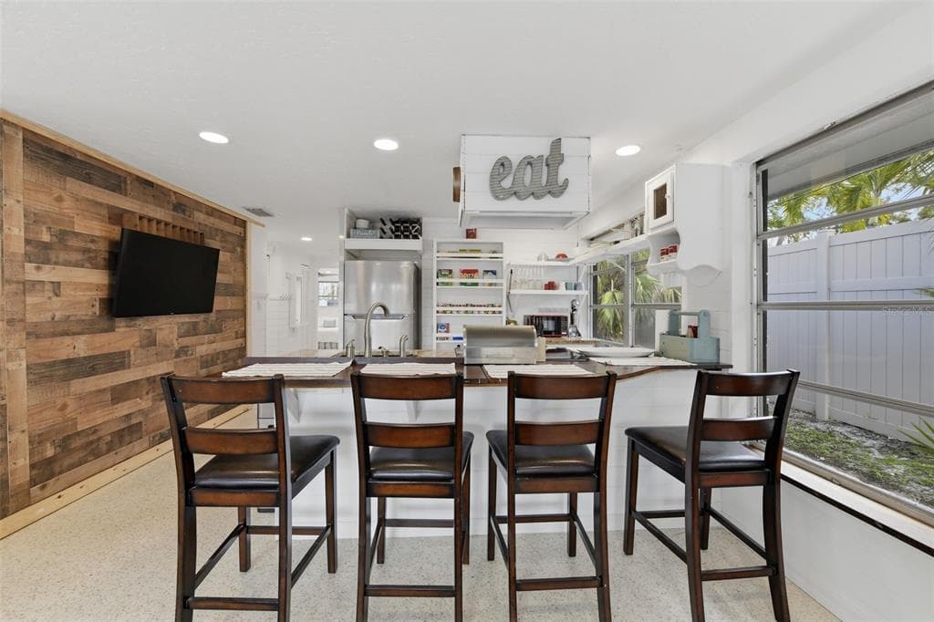 8456 MIDNIGHT PASS ROAD, SARASOTA, FL 34242 — zdjęcie 3