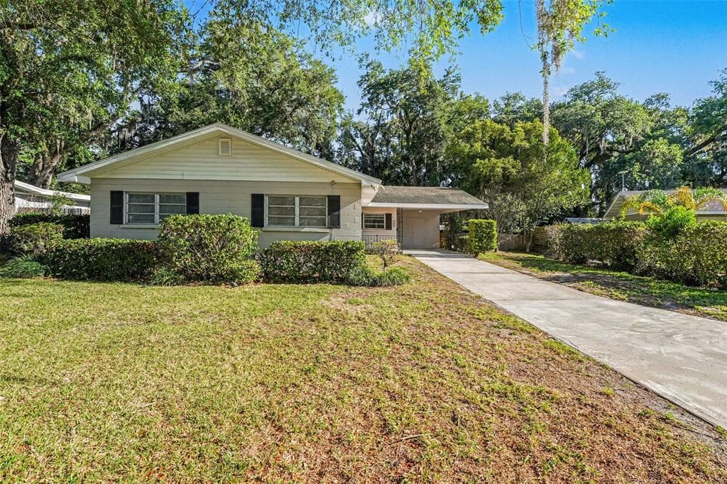 521 W PALMEDEN DRIVE, LAKELAND, FL 33803