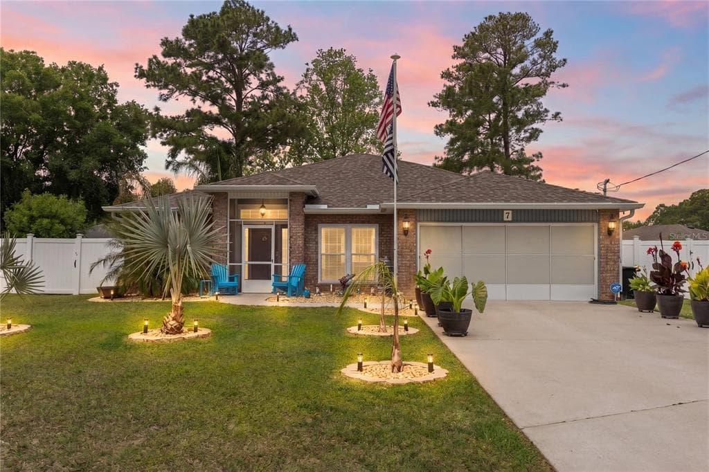 7 RANBAY PLACE, PALM COAST, FL 32164