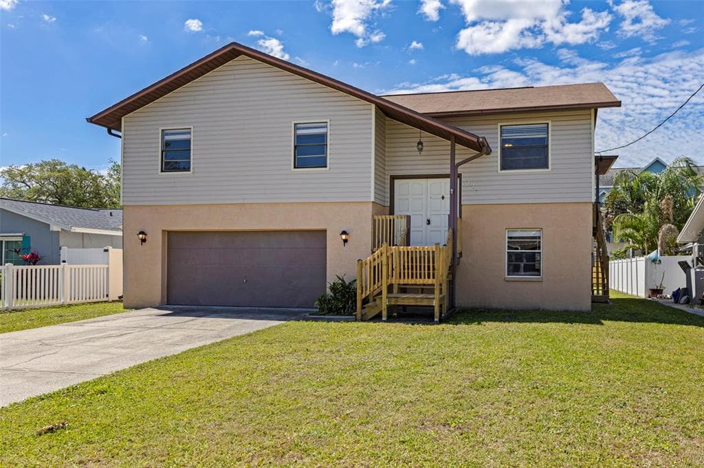 334 CROSSWINDS DRIVE, PALM HARBOR, FL 34683