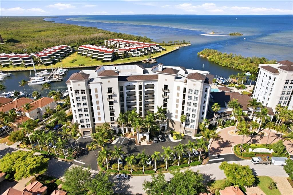 3313 SUNSET KEY CIRCLE # 105, PUNTA GORDA, FL 33955 — zdjęcie 2