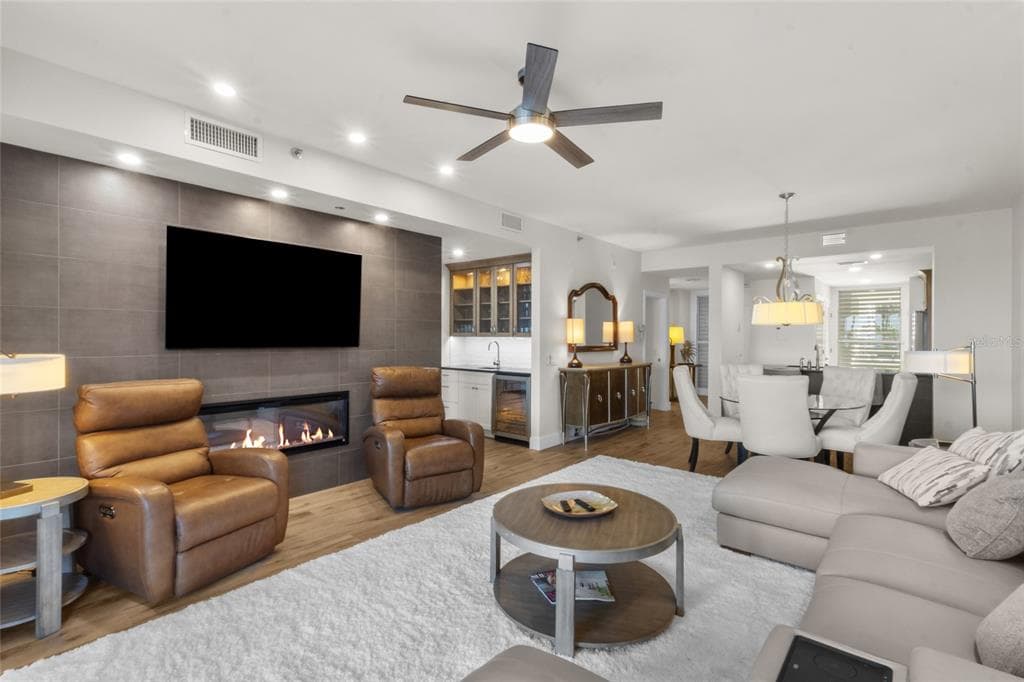 615 DREAM ISLAND PLACE # 105, LONGBOAT KEY, FL 34228 — zdjęcie 5