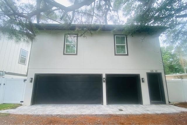 135 48TH AVENUE N # B, ST PETERSBURG, FL 33703