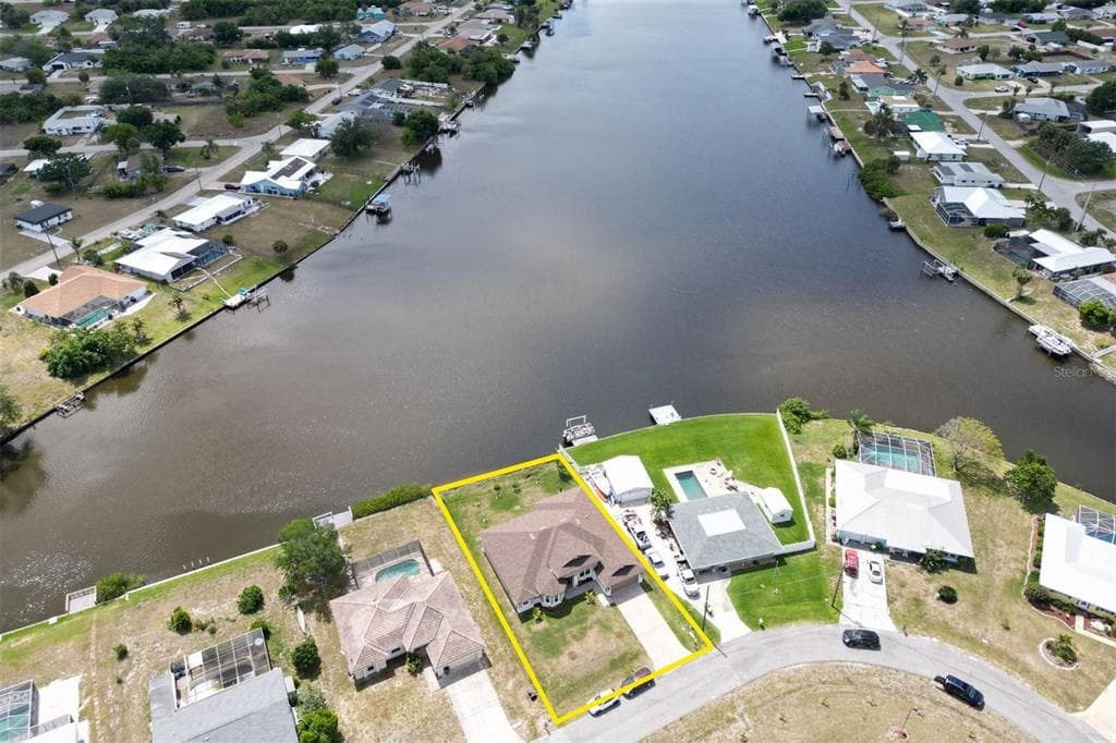 729 CRESTVIEW CIRCLE NW, PORT CHARLOTTE, FL 33948 — zdjęcie 4