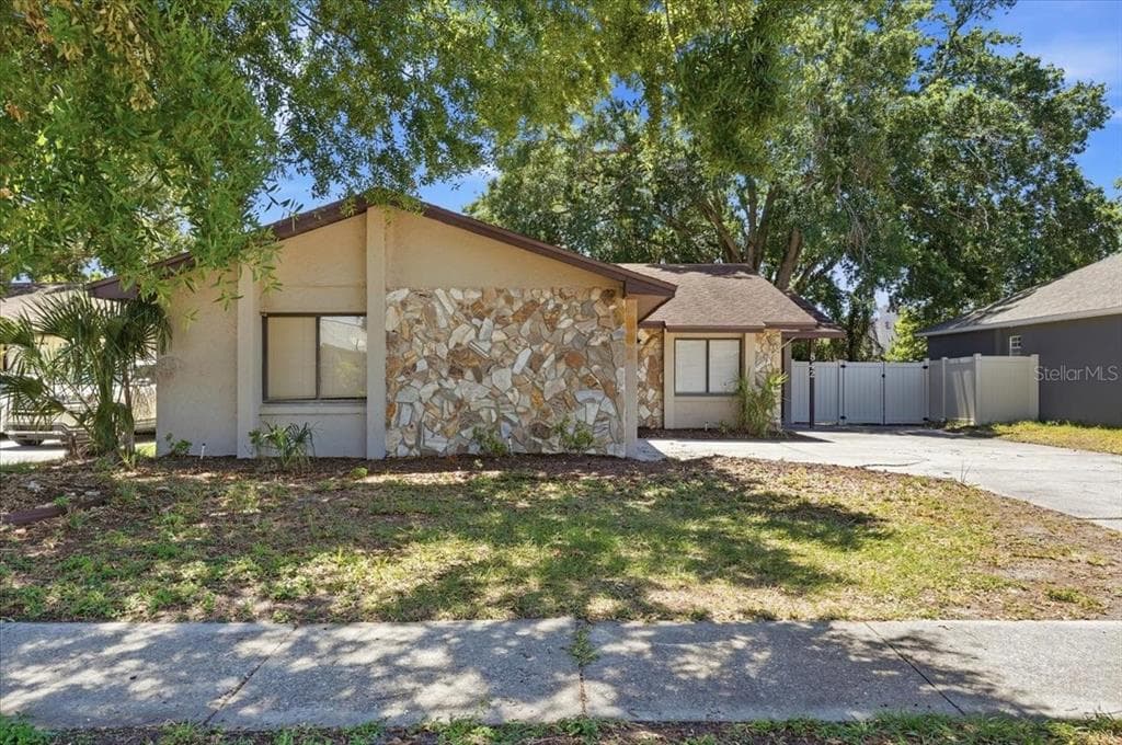 842 ROCKINGHAM ROAD, LAKELAND, FL 33809