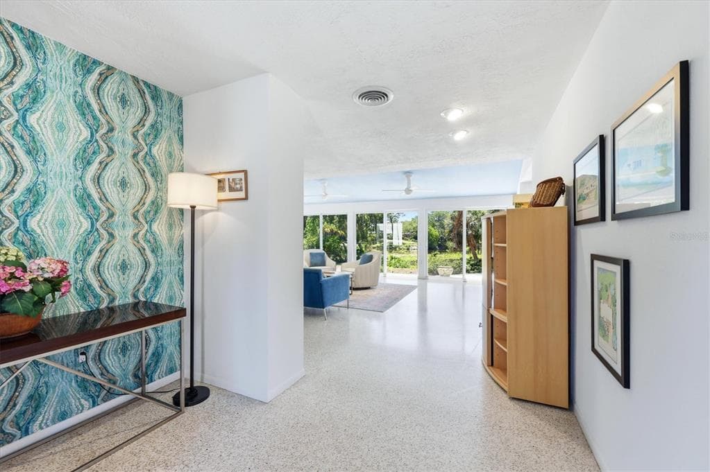 2940 BOUGAINVILLEA STREET, SARASOTA, FL 34239 — zdjęcie 5