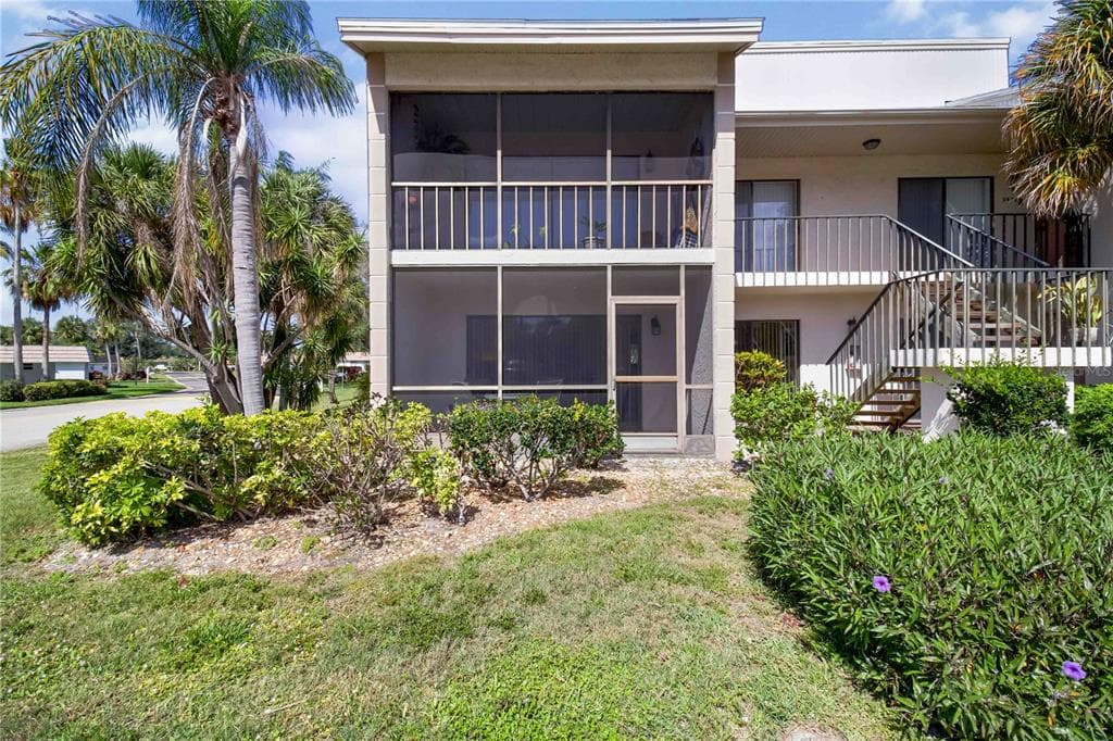 5476 SWIFT ROAD # 19, SARASOTA, FL 34231