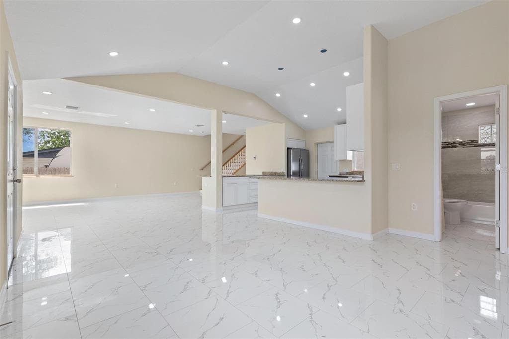 743 BAYSHORE DRIVE, TARPON SPRINGS, FL 34689 — zdjęcie 4