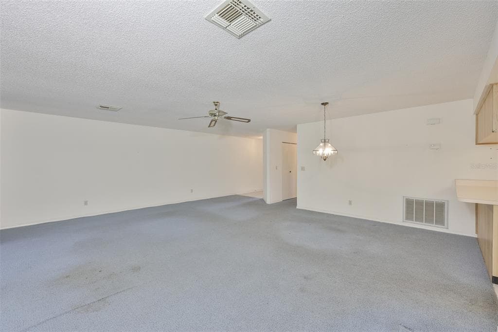 1618 LELAND DRIVE, SUN CITY CENTER, FL 33573 — zdjęcie 5