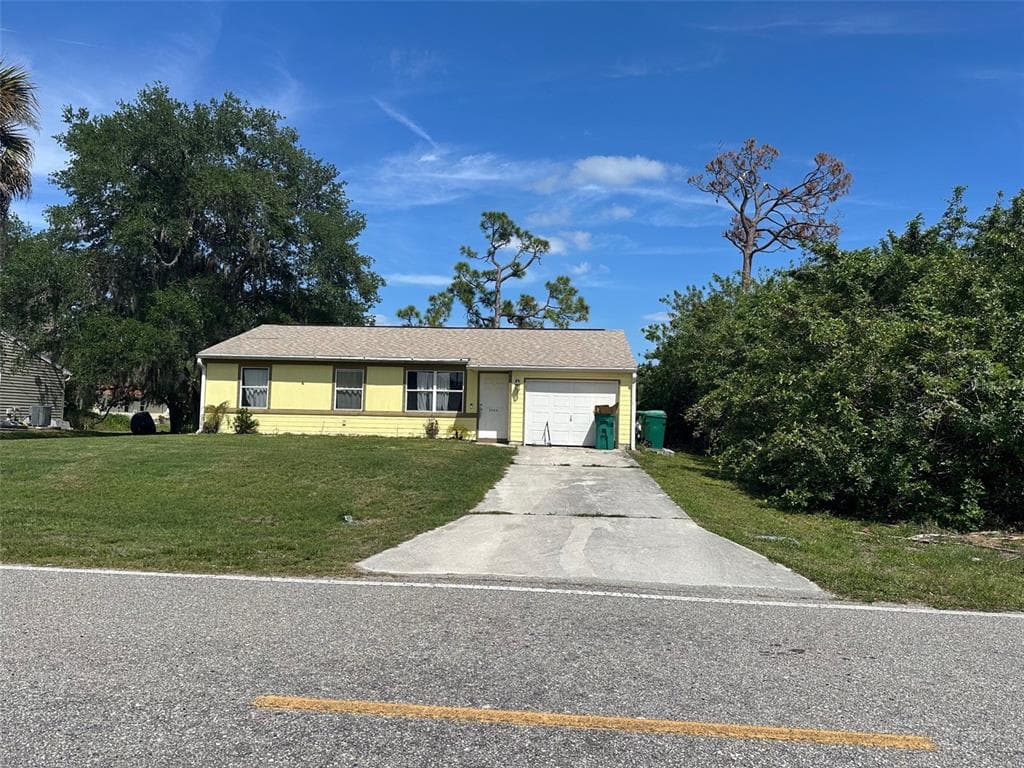 3066 AUBURN BOULEVARD, PORT CHARLOTTE, FL 33948