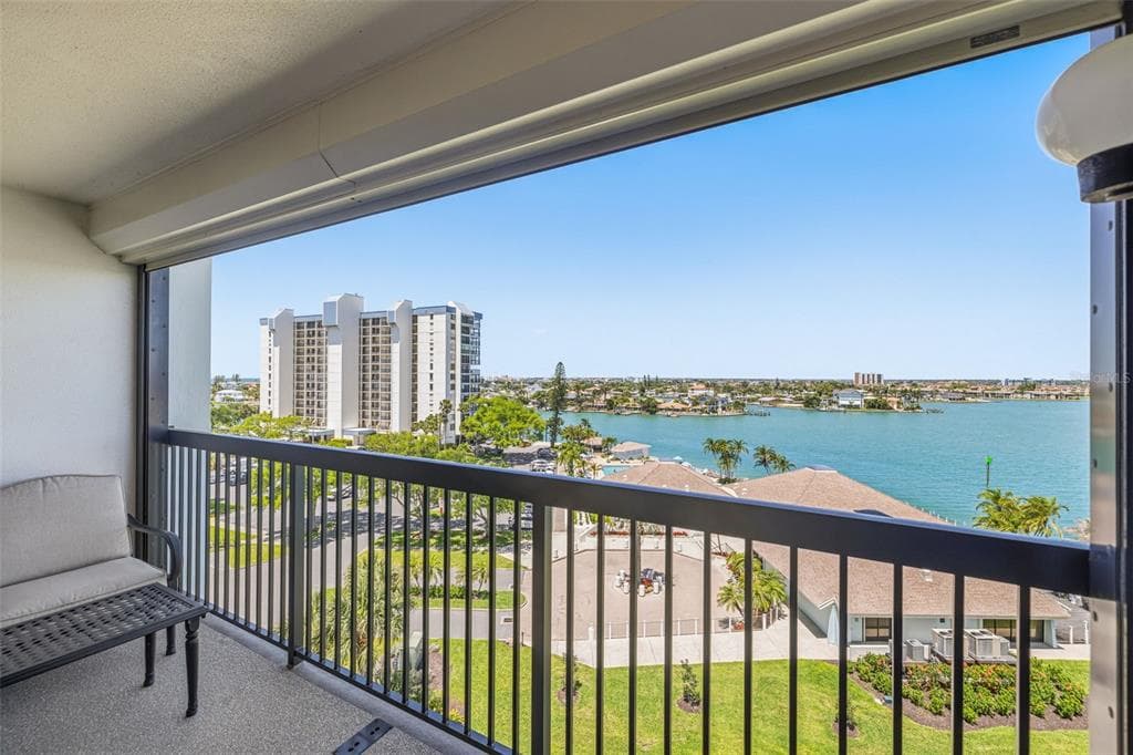 9425 BLIND PASS ROAD # 705, ST PETE BEACH, FL 33706 — zdjęcie 3