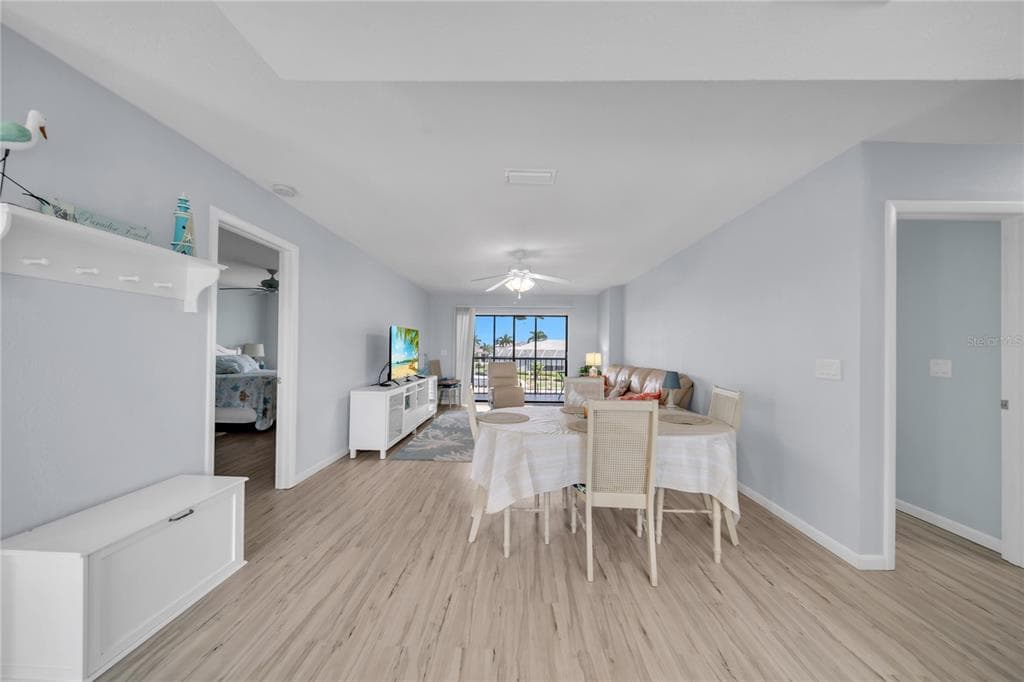 1318 WESLEY DRIVE # 124B, PUNTA GORDA, FL 33950 — zdjęcie 5