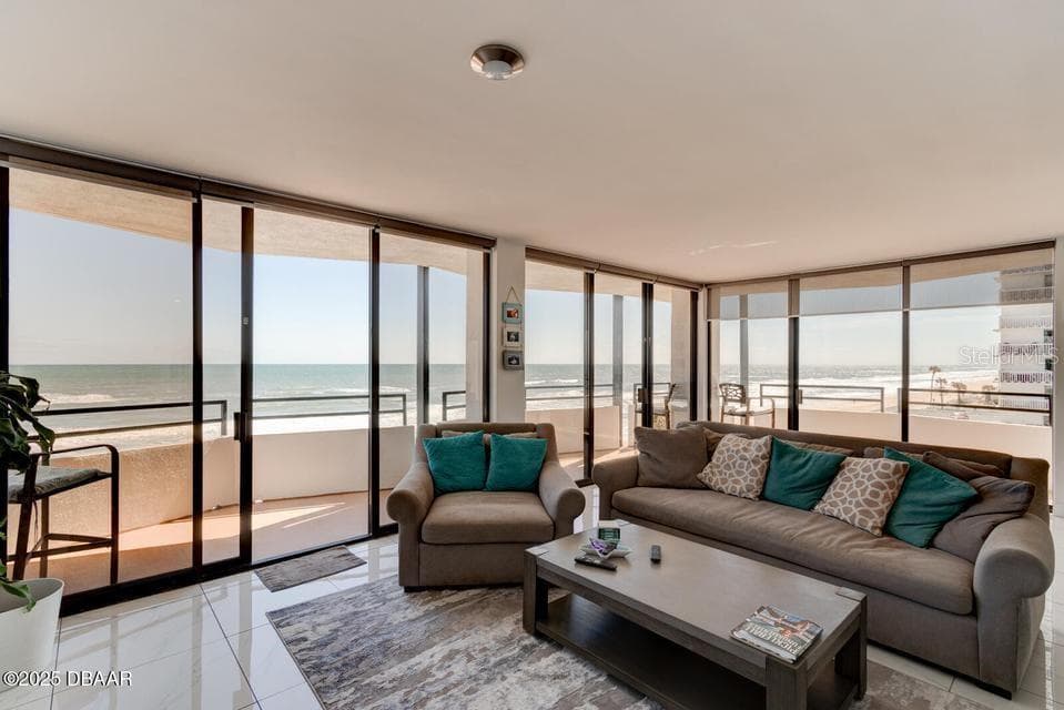 2828 N ATLANTIC AVENUE # 302, DAYTONA BEACH, FL 32118 — zdjęcie 4