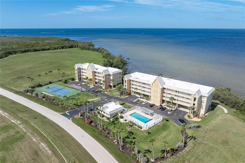 101 N MARION COURT # 215, PUNTA GORDA, FL 33950 — zdjęcie 2