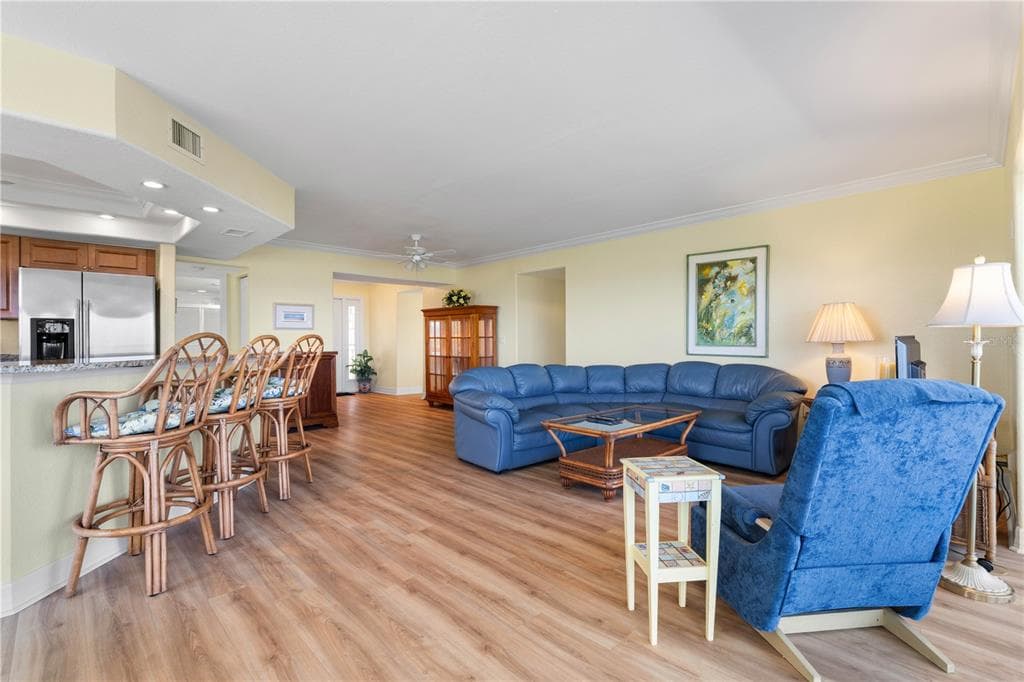 101 N MARION COURT # 215, PUNTA GORDA, FL 33950 — zdjęcie 3
