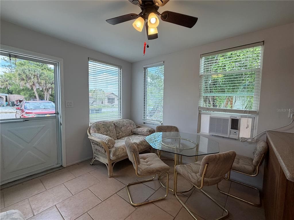 8513 HERBISON AVENUE, NORTH PORT, FL 34287 — zdjęcie 3