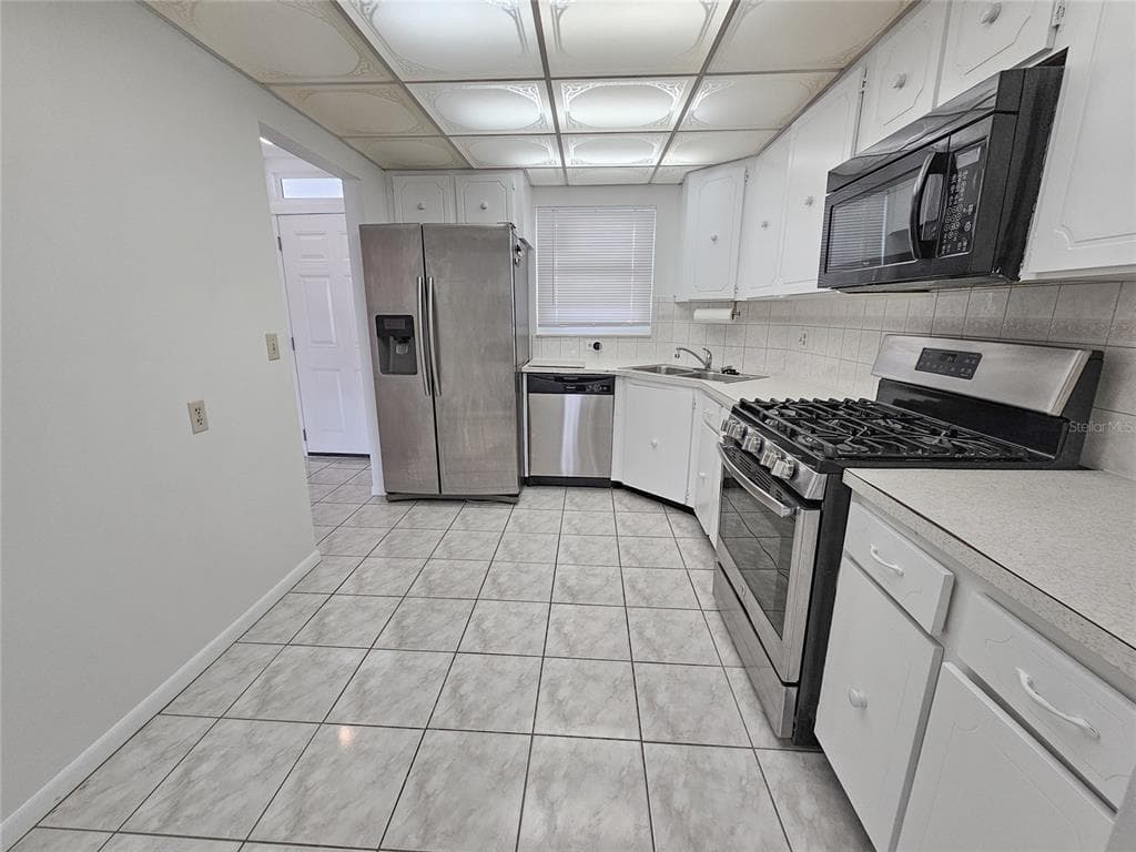 5980 SHORE BOULEVARD S # 405, GULFPORT, FL 33707 — zdjęcie 4