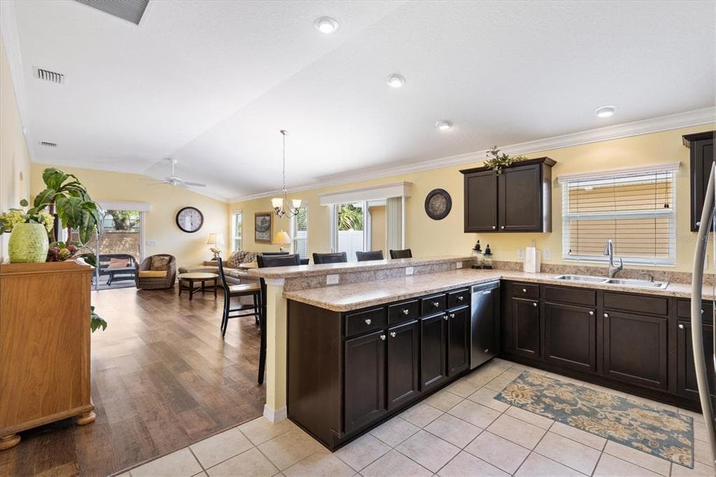 3025 BARTOW LANE, THE VILLAGES, FL 32163 — zdjęcie 4