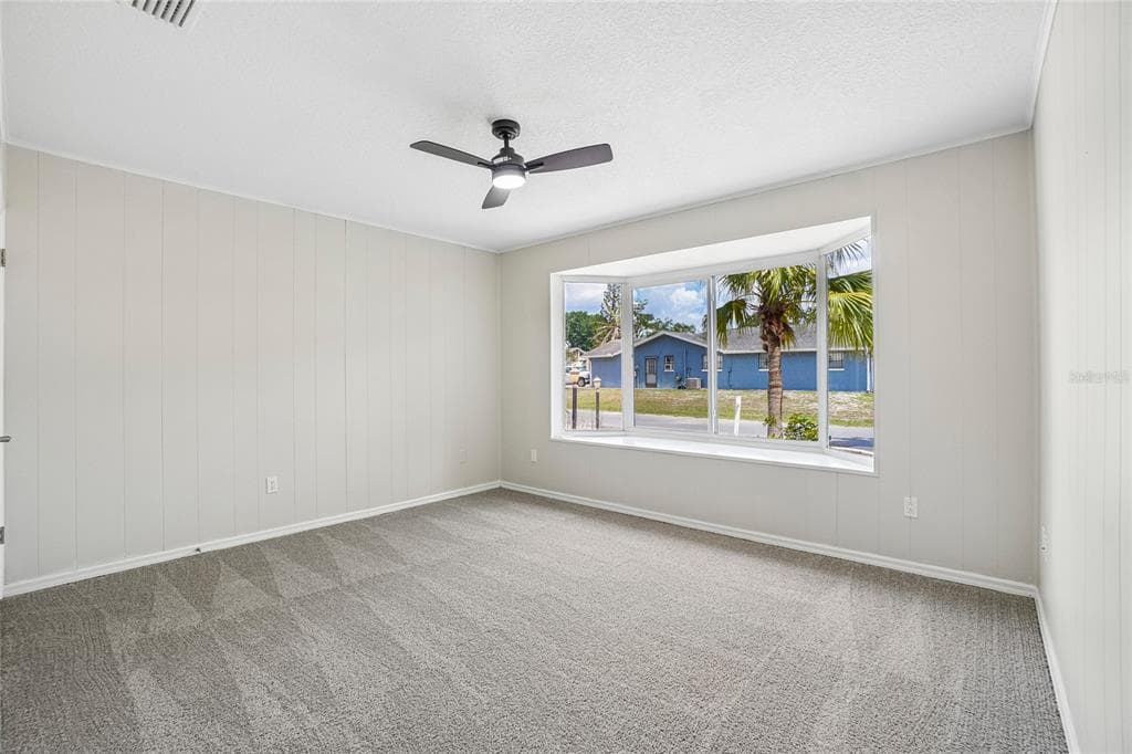 5609 EXECUTIVE DRIVE, NEW PORT RICHEY, FL 34652 — zdjęcie 4