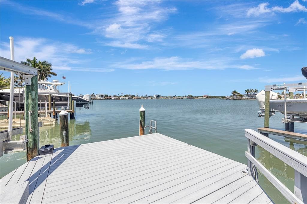 308 173RD AVENUE E, NORTH REDINGTON BEACH, FL 33708 — zdjęcie 3