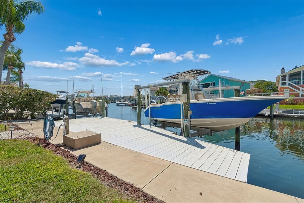 6211 BAYSIDE DRIVE, NEW PORT RICHEY, FL 34652 — zdjęcie 2