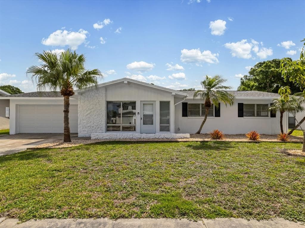 865 IMPERIAL DRIVE, LARGO, FL 33771