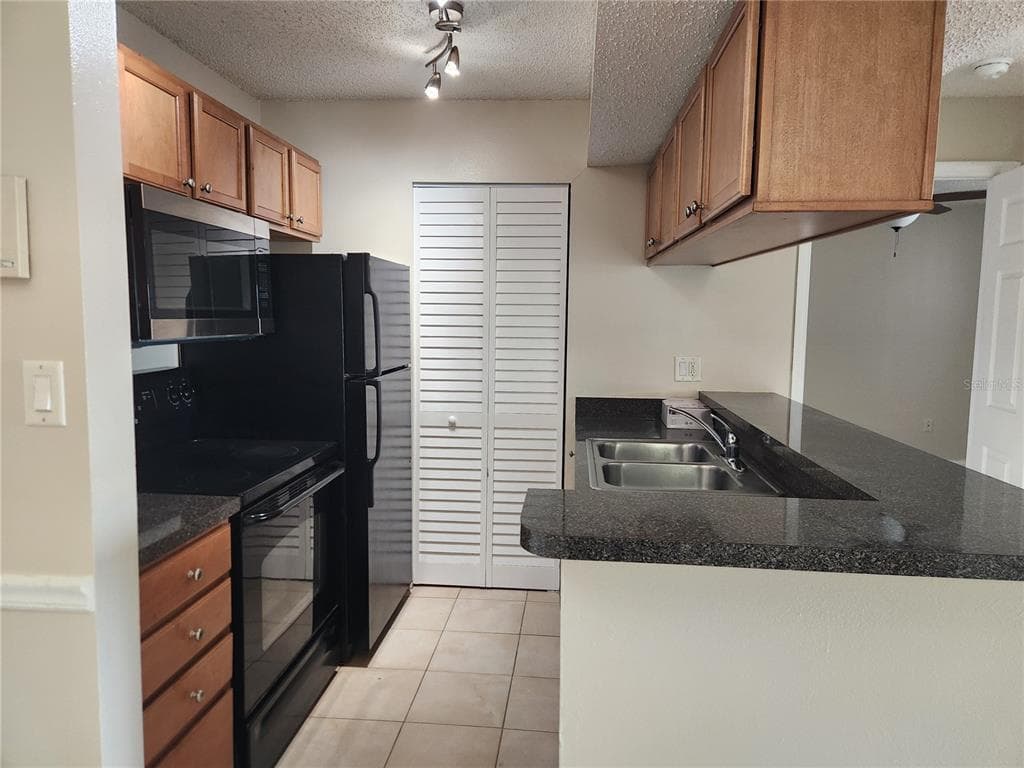 803 LAKE HAVEN SQUARE # 101, BRANDON, FL 33511 — zdjęcie 4