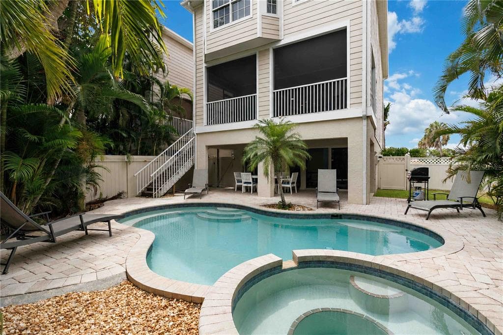 215 81ST STREET, HOLMES BEACH, FL 34217 — zdjęcie 3