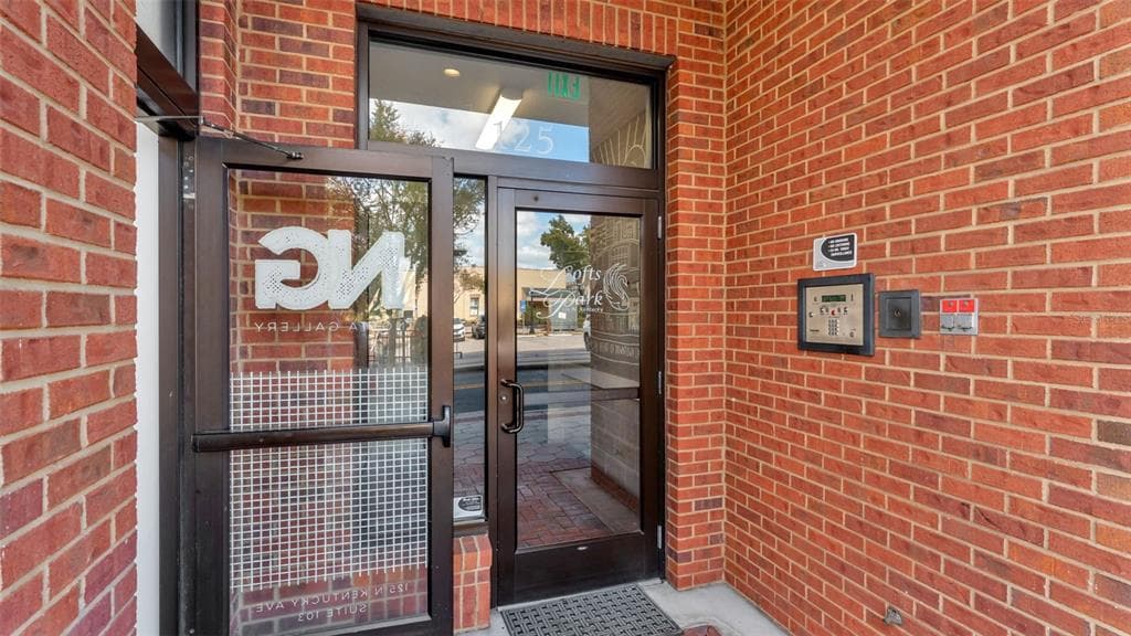 125 N KENTUCKY AVENUE # 505, LAKELAND, FL 33801 — zdjęcie 3