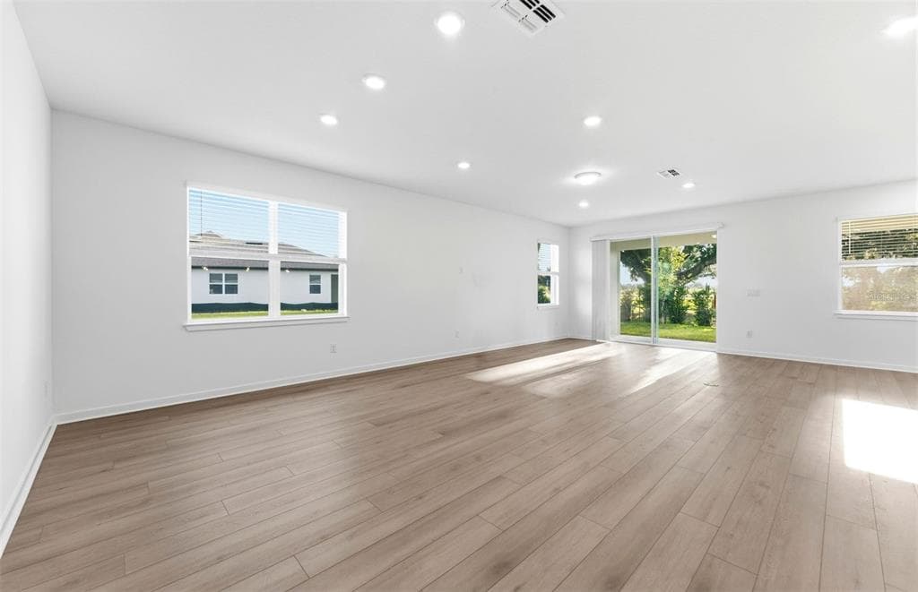 37834 CLINCH CIRCLE, ZEPHYRHILLS, FL 33540 — zdjęcie 5