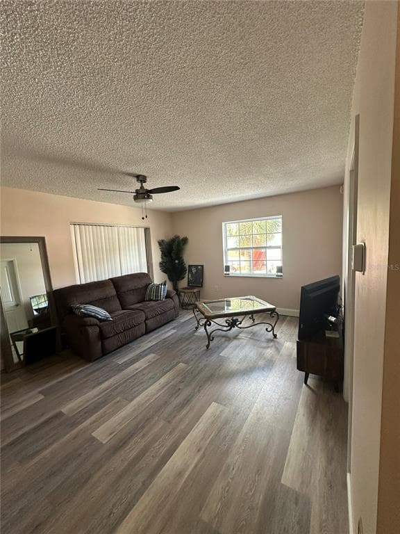 1084 82ND TERRACE N # 1084E, ST PETERSBURG, FL 33702 — zdjęcie 5
