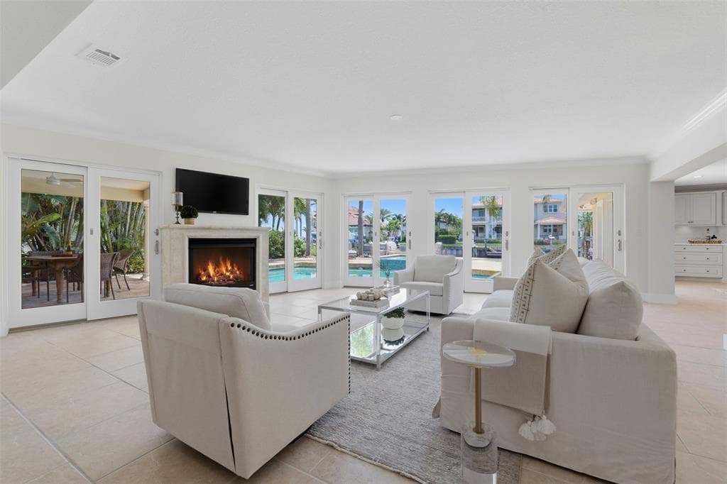 2080 HAWAII AVENUE NE, ST PETERSBURG, FL 33703 — zdjęcie 5