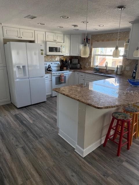 745 ELDORADO AVENUE, CLEARWATER BEACH, FL 33767 — zdjęcie 2